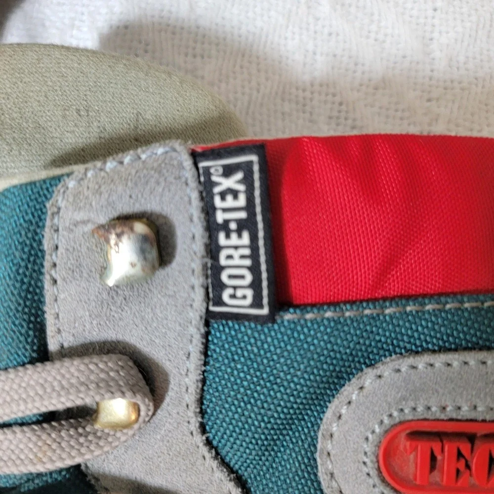 VTG Italian Tecnica‎ Skywalk Gore Tex Hiking Boots Gray Teal Red Men 7 run long
